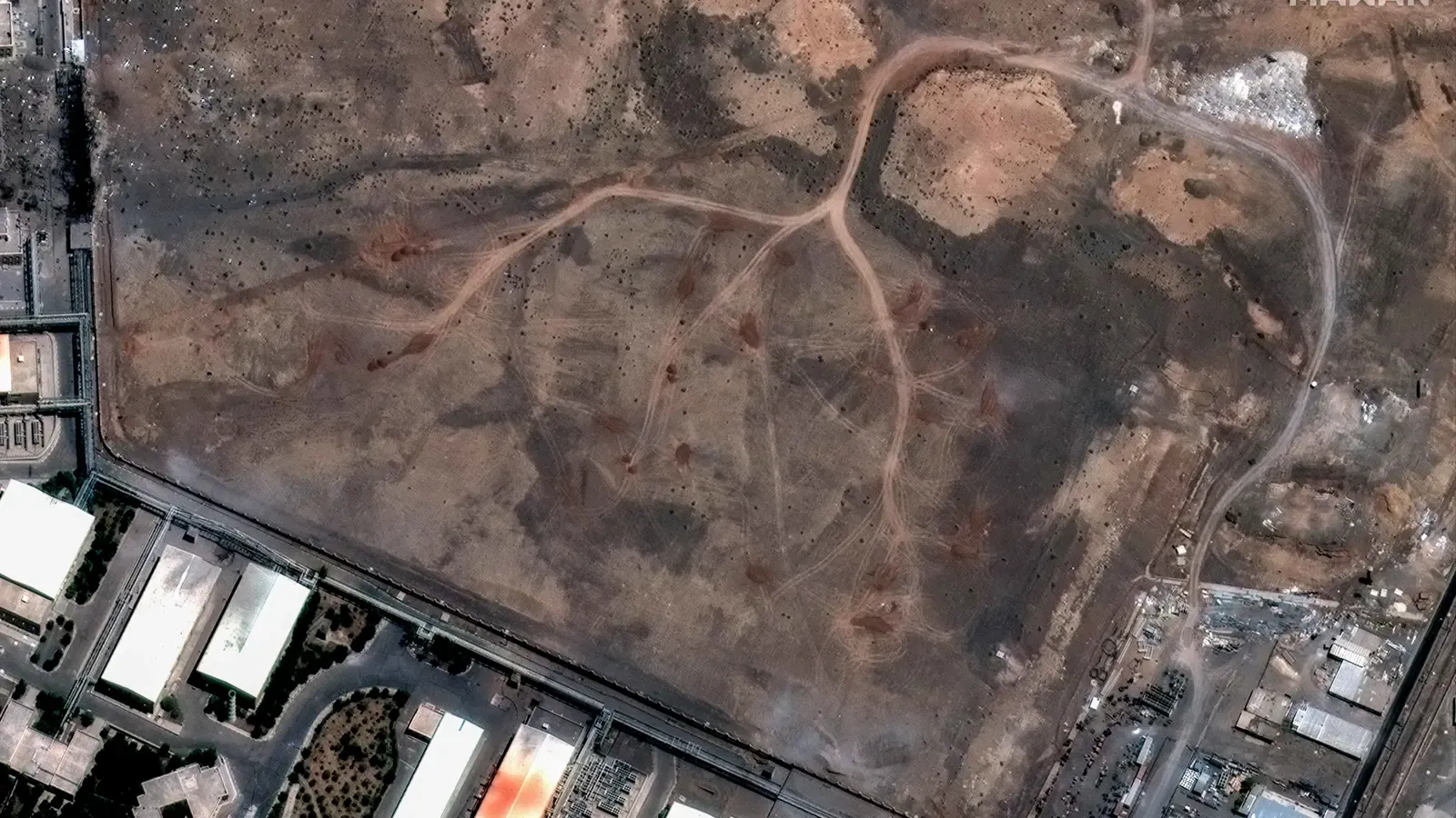 "روس آتوم" تعرض الوساطة النووية وإيران تتمسك بسيادتها على اليورانيوم المخصب