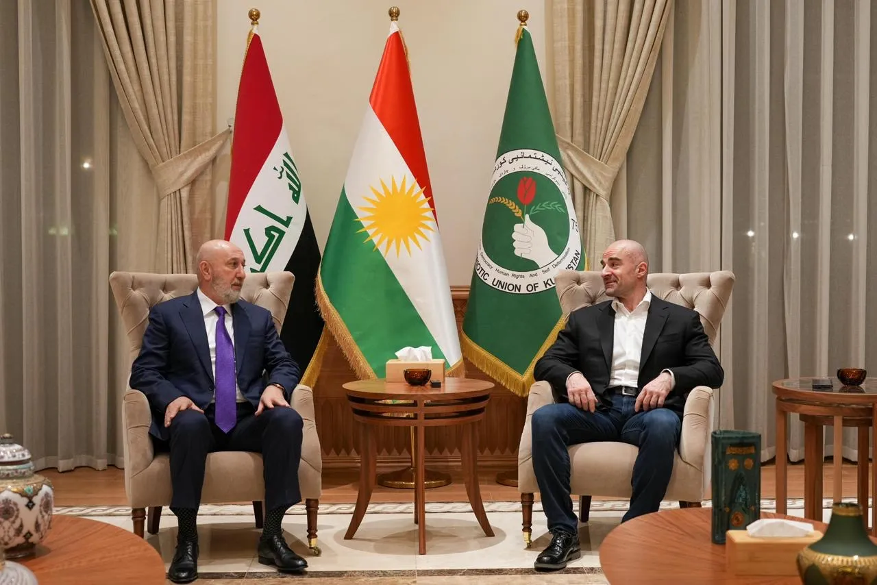 نزار ئاميدي يبحث مع بافل طالباني خطوات تشكيل الحكومة وترسيخ الاستقرار في البلاد - مفاوضات تشكيل الحكومة العراقية الجديدة 2026 2026 New Iraqi Government Formation Negotiations