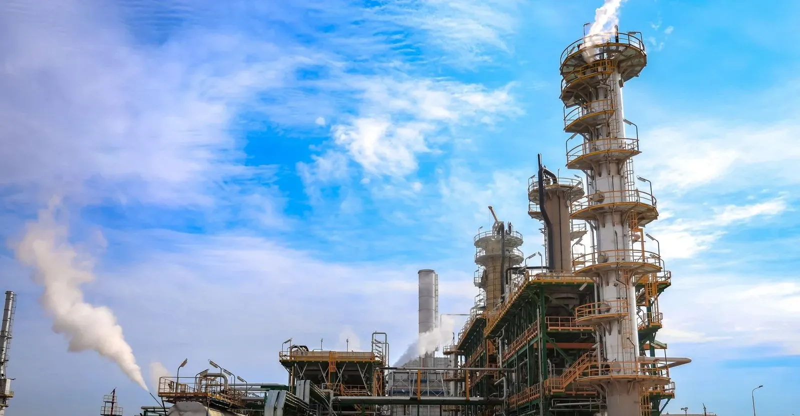 Iraq crudes maintain advanced levels compared Gulf oil - تداولات أسواق النفط العالمية Global oil markets trading