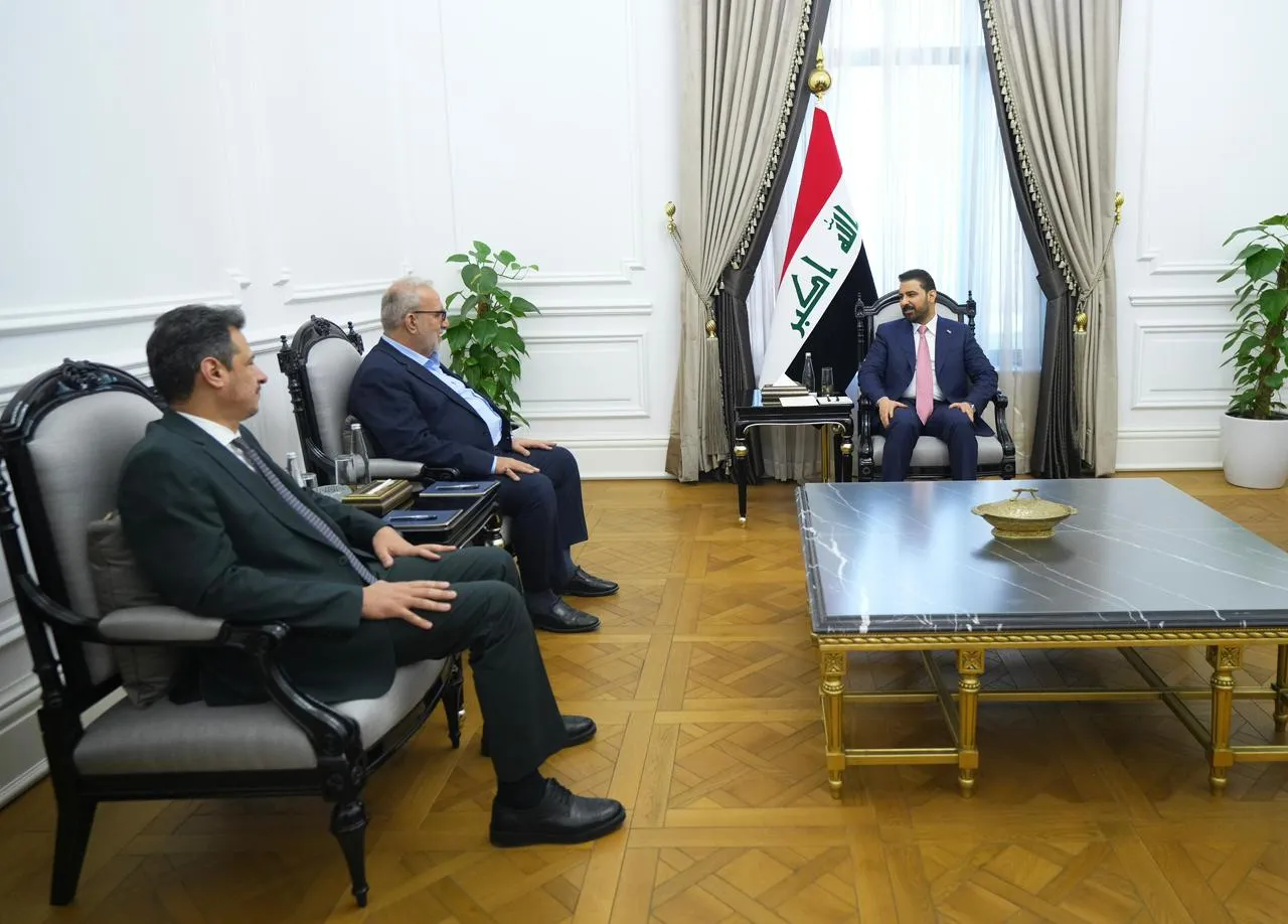 رئيس الوزراء يستقبل وفد العتبة الحسينية ويبحث خطط إنجاز المشاريع بكربلاء