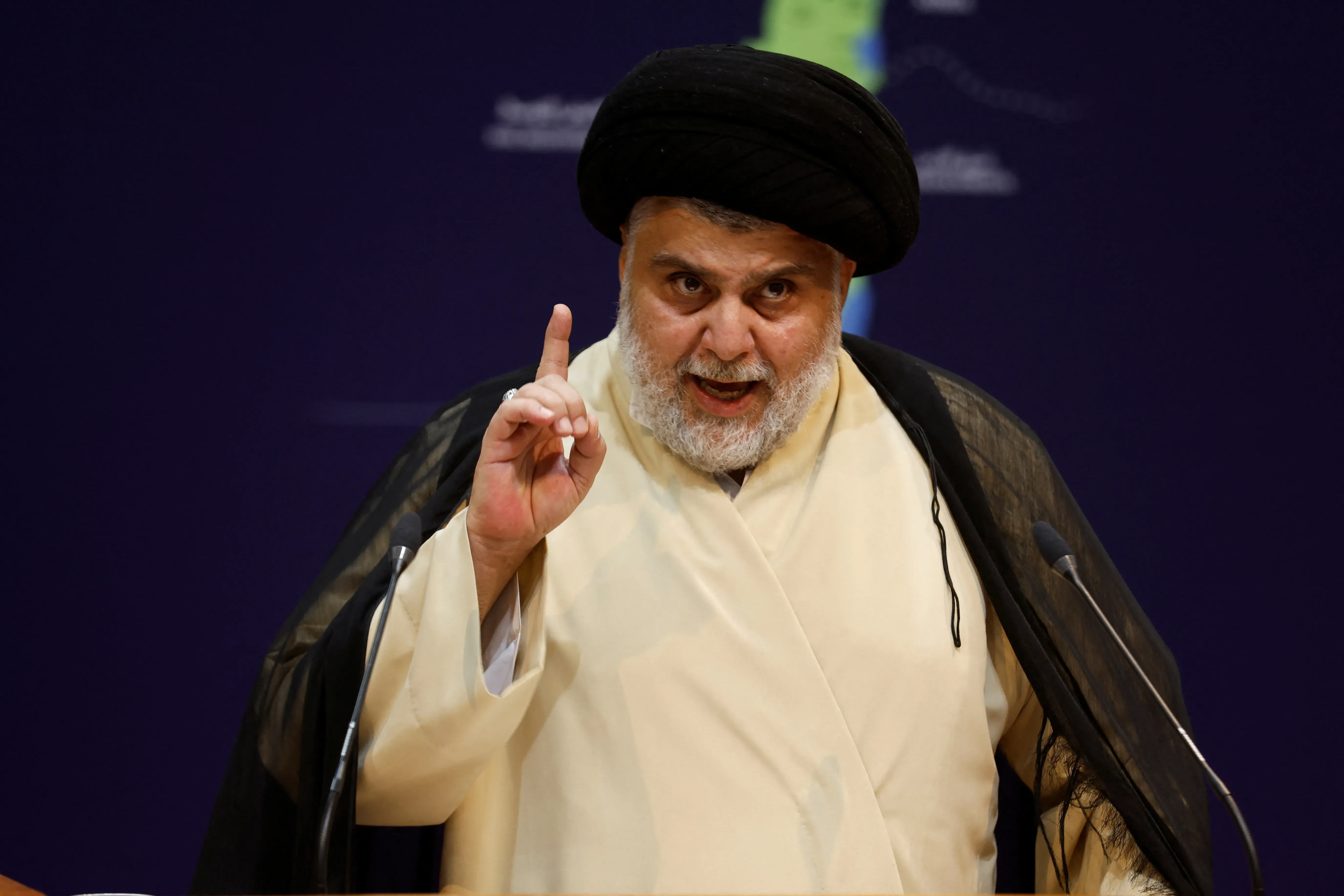 Shia Current leader condemns British Ambassador statements demanding official public apology - الصدر والسفير البريطاني Al-Sadr British envoy apology