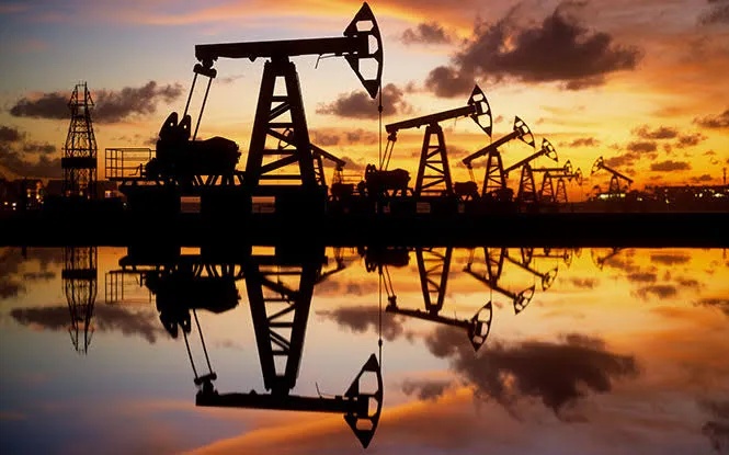 Trump's Statements Drive Oil Prices Upward - أسعار النفط ترامب إيران Oil Prices Trump Iran