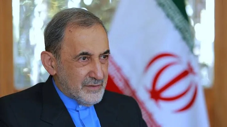 مستشار إيراني رفيع: التحركات الأمريكية تدفع المنطقة نحو التأجيج والصراع - ولايتي التحركات الأمريكية Velayati US actions