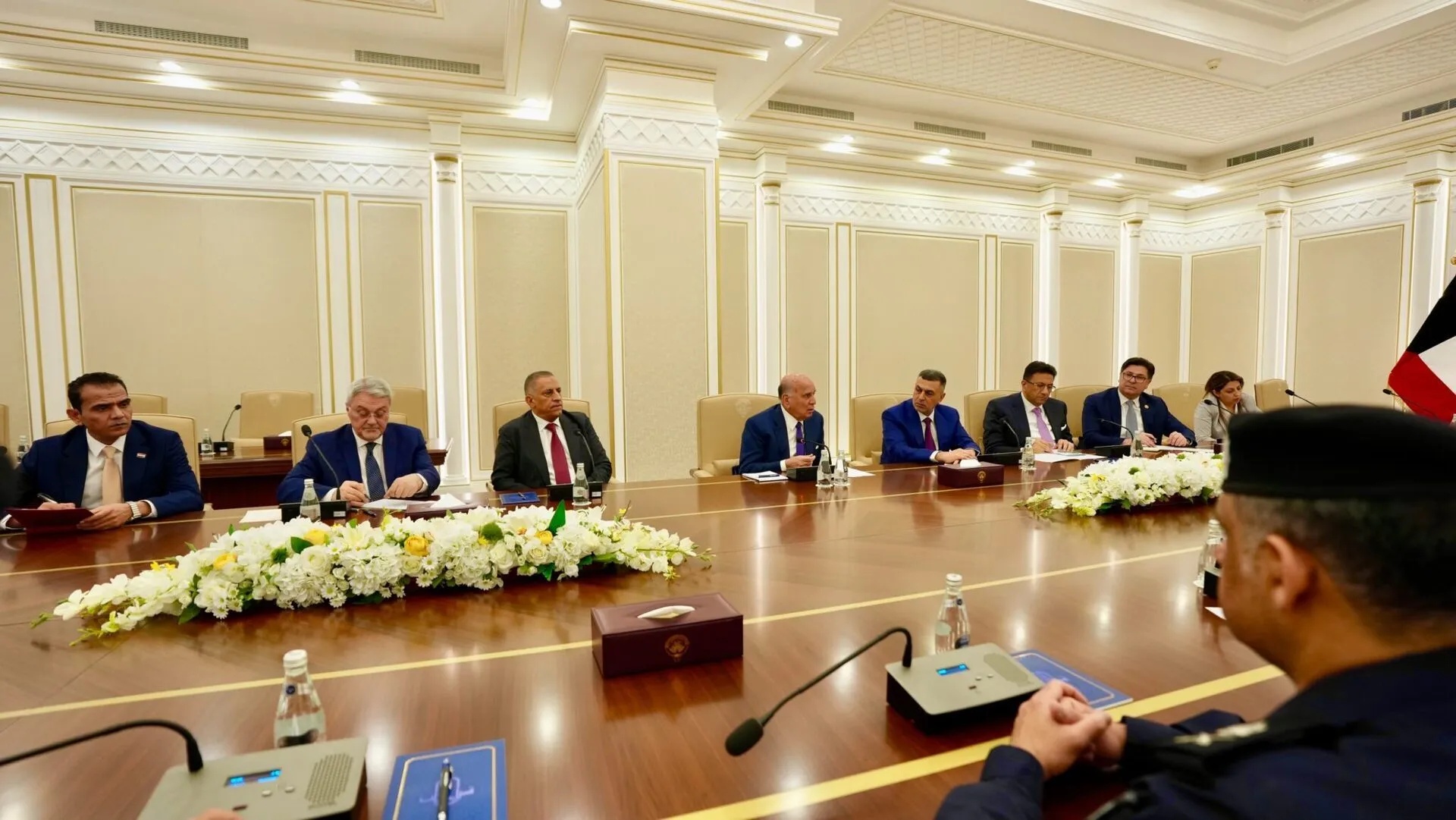 وزير الخارجية يعلن وفاة صياد عراقي أثناء احتجازه بالكويت إثر إصابته بإطلاق نار - صياد عراقي خفر السواحل Iraqi fisherman Kuwaiti Coast Guard