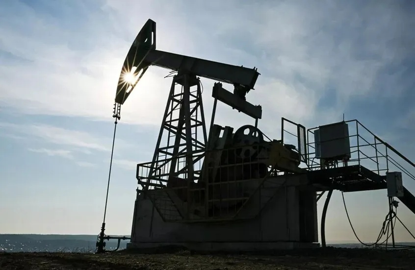 Oil Prices Continue Ascent, Reaching Highest Levels in Over a Month - النفط الطاقة Oil Energy