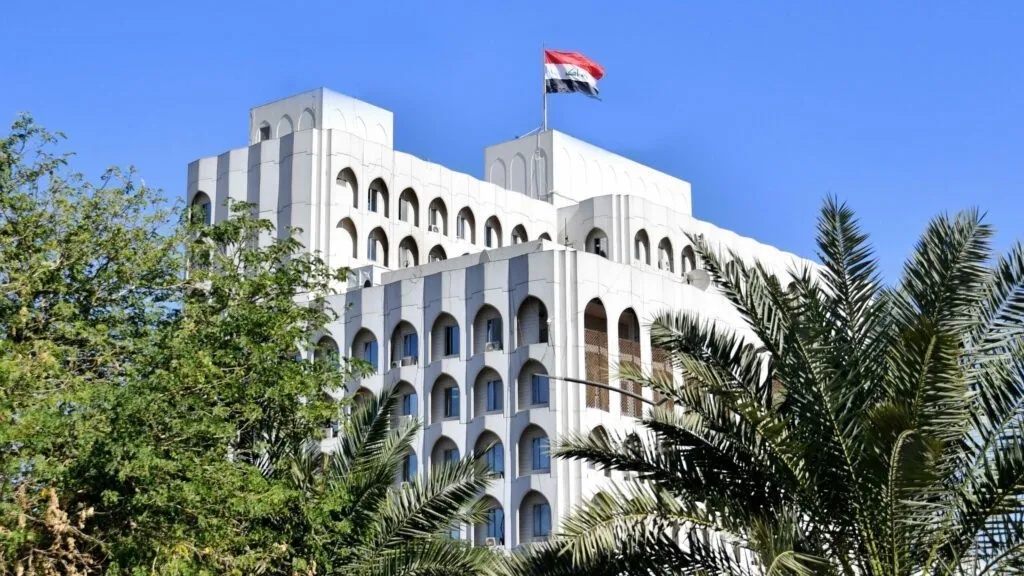 العراق يرحب بدمج قوات سوريا الديمقراطية ضمن مؤسسات الدولة السورية - العراق سوريا Iraq Syria