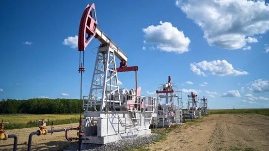Oil Continues Ascent Amid Rising Regional Tensions and US Facility Attacks - أسعار النفط توترات إقليمية Oil prices Regional tensions