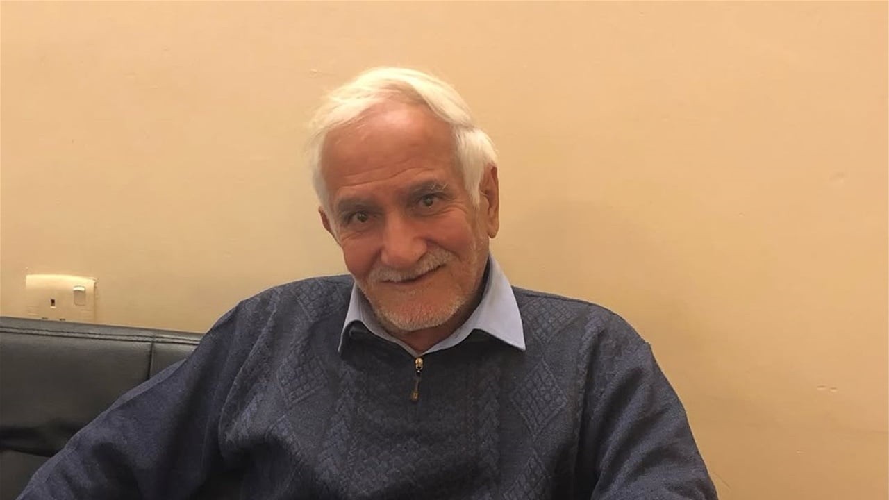 الوسط الفني بالبصرة ينعى الفنان كامل الأزرقي "الخال كامل" - كامل الأزرقي فنان البصرة Kamil Al-Azraqi Basra artist