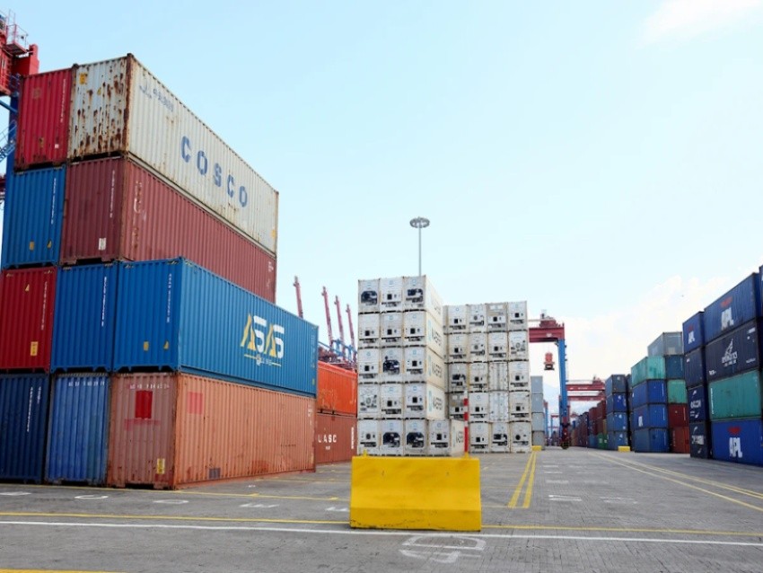 هيئة الجمارك تسجل تصاعداً مالياً ملحوظاً خلال شهر أيلول الماضي - الجمارك الإيرادات Customs Revenues