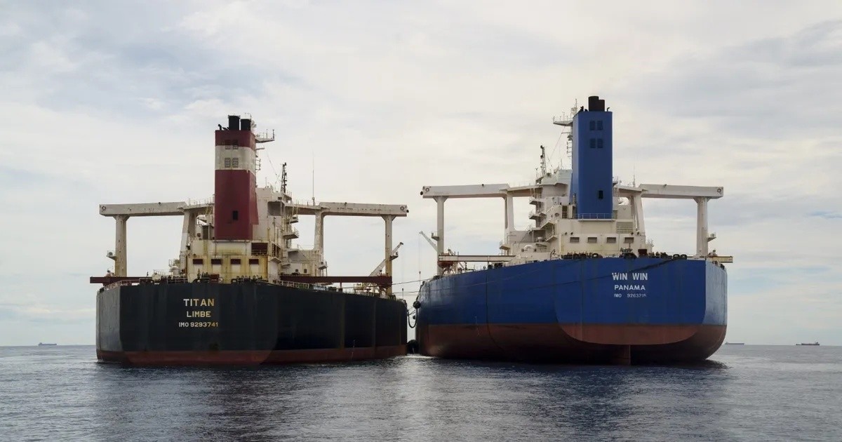 Washington Considers Maritime Restrictions Easing To Curb Shipping Costs - العقوبات الشحن Sanctions Shipping