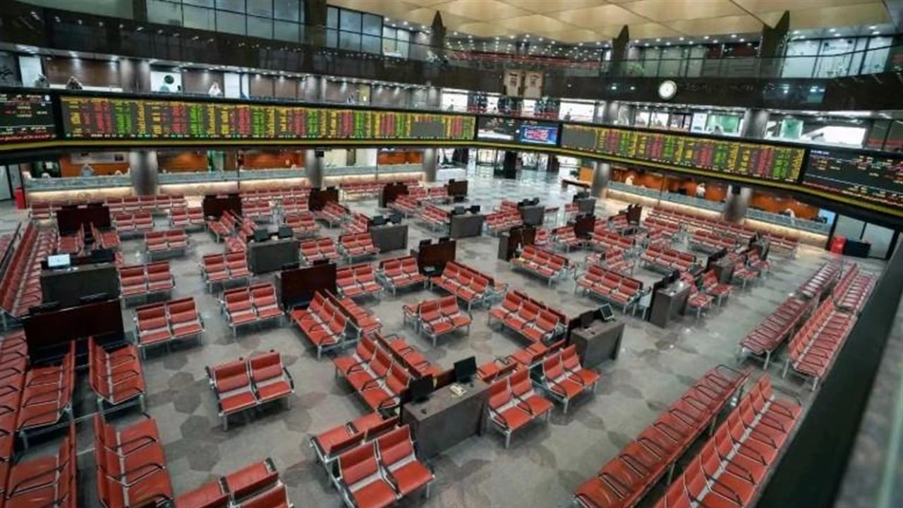 Collective Decline Hits Gulf Financial Markets Amid Regional Tensions - بورصات الخليج أسواق الطاقة Gulf markets energy markets