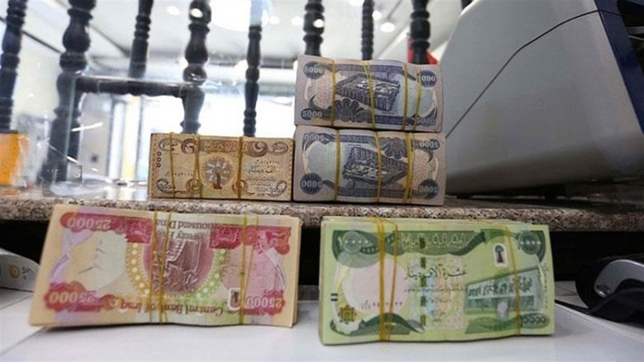 الاقتراض يغطي الجزء الأكبر من عجز موازنة 2027 وفق بيانات رسمية - عجز الموازنة الاقتراض الداخلي budget deficit internal borrowing