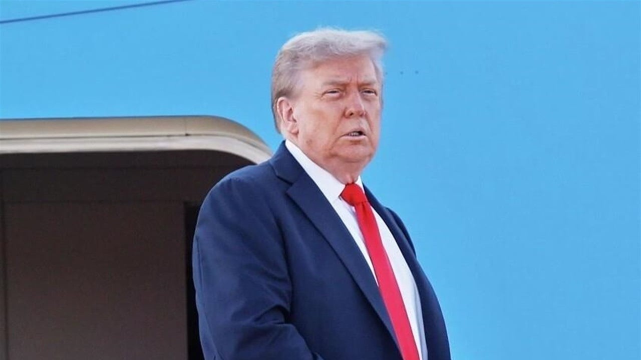 Trump Affirms U.S. Control Over Strait of Hormuz and Potential to Seize Iranian Oil - مضيق هرمز النفط الإيراني Hormuz Strait Iranian Oil