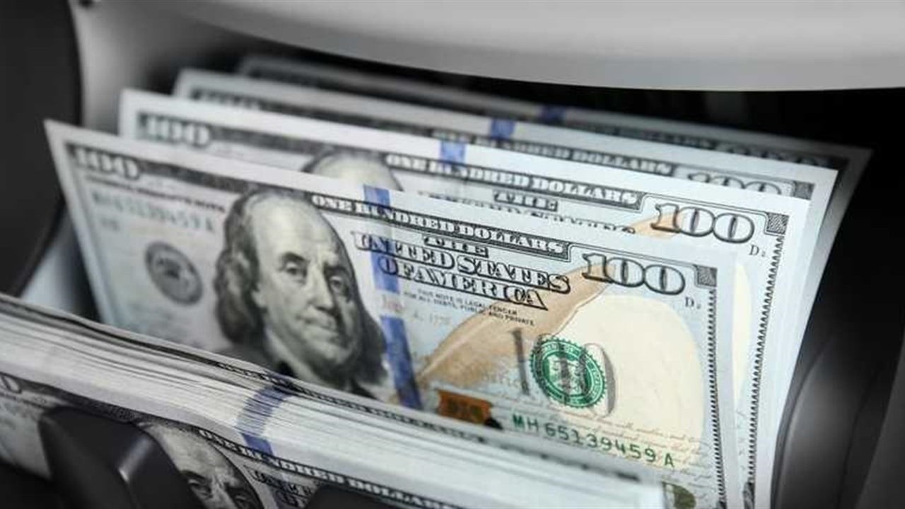 Dollar Exchange Rate Declines in Iraqi Markets
